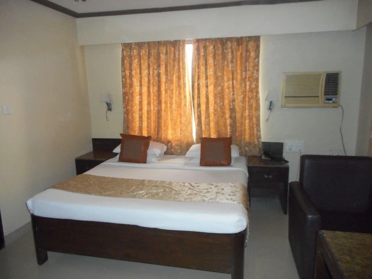 Kings International Juhu Otel Mumbai Dış mekan fotoğraf
